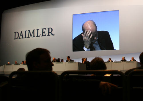 Zetsche verzweifelt