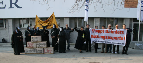 Protest vor Daimler HV