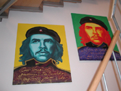 che_im_treppenh_klein.JPG (32690 Byte)
